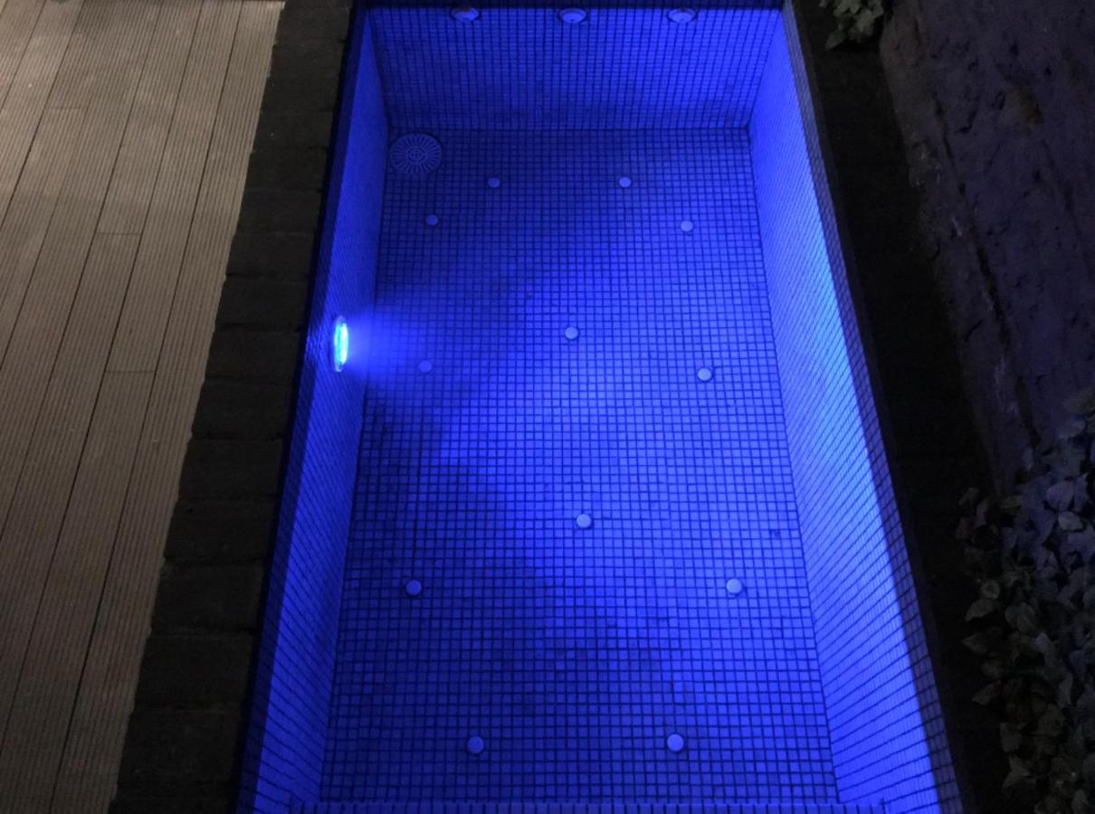Pequeno Alojamiento Con Mini Piscina - No Climatizada บาเลนเซีย ภายนอก รูปภาพ