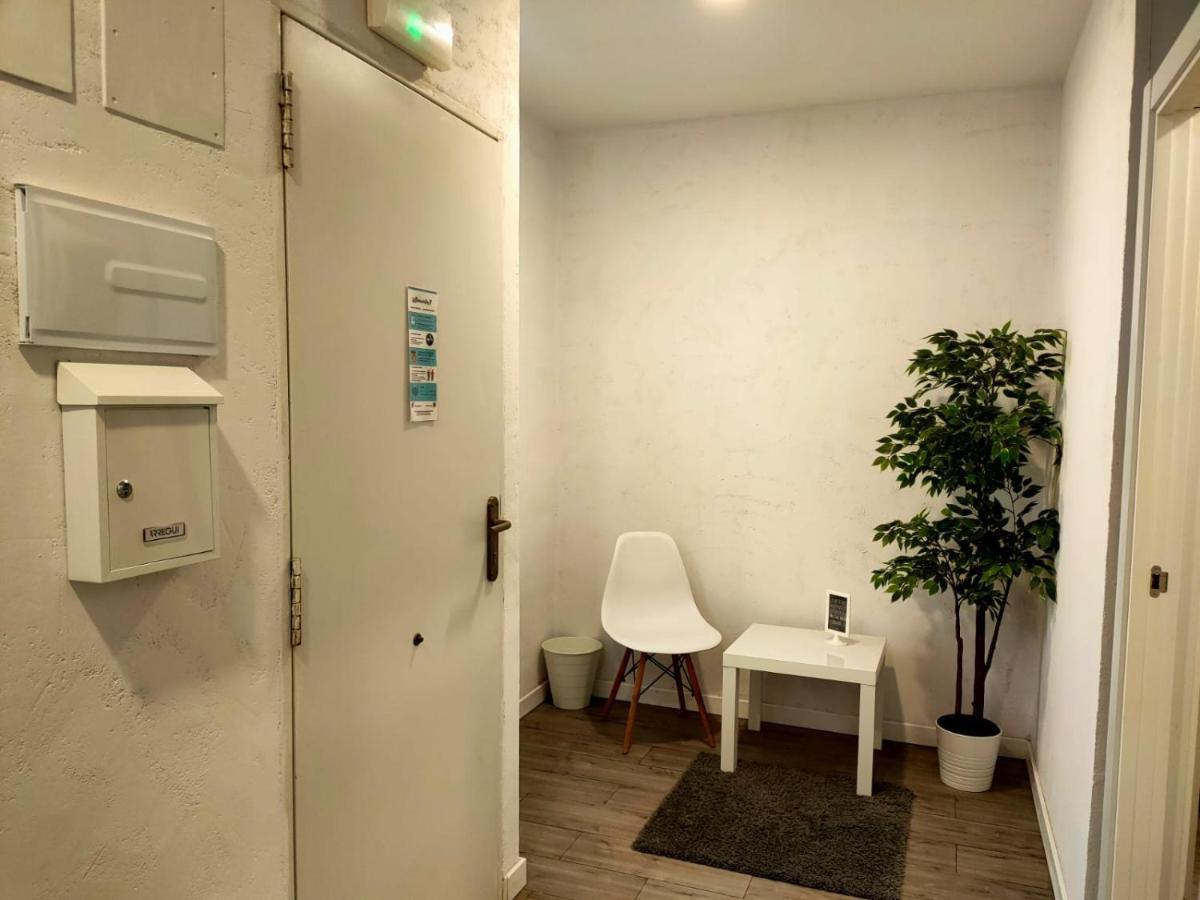 Pequeno Alojamiento Con Mini Piscina - No Climatizada บาเลนเซีย ภายนอก รูปภาพ